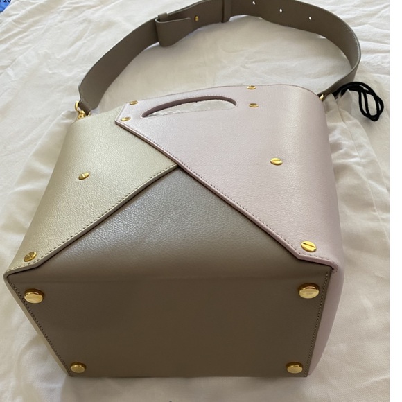 Yuzefi ColorBlock Pablo Tote - Picture 3 of 7